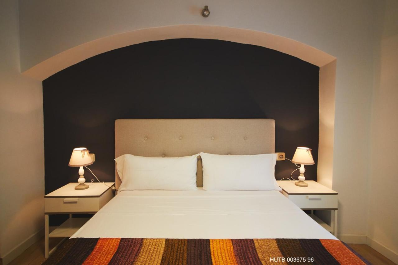 Alcam Alio Cine Apartment Barcelona Exterior photo