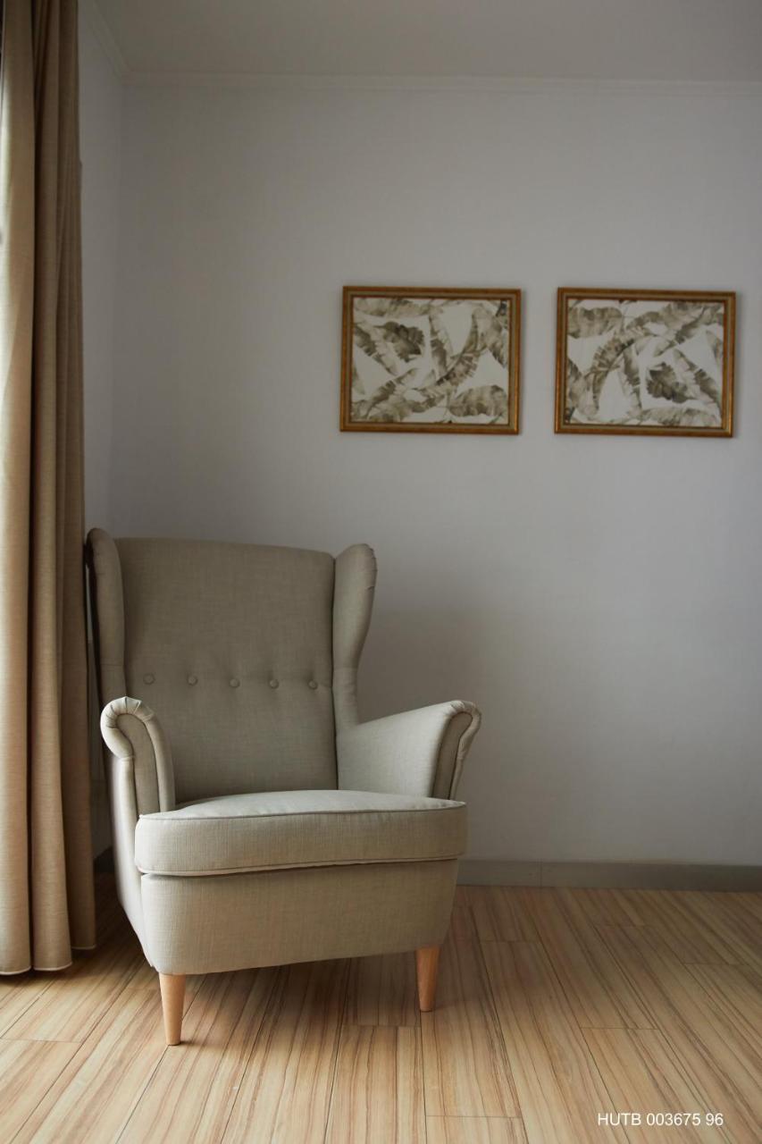 Alcam Alio Cine Apartment Barcelona Exterior photo