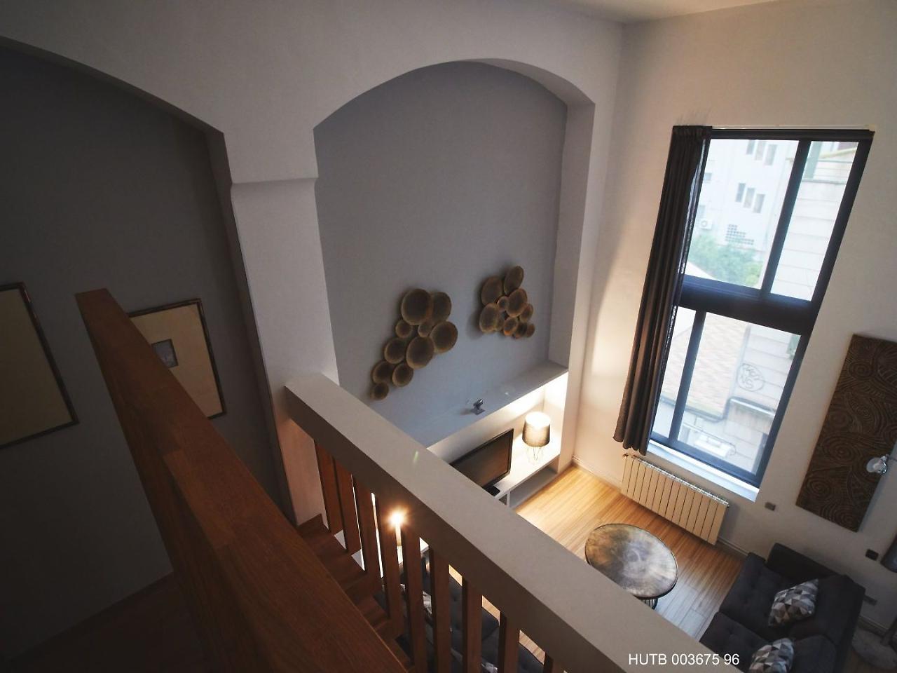 Alcam Alio Cine Apartment Barcelona Exterior photo